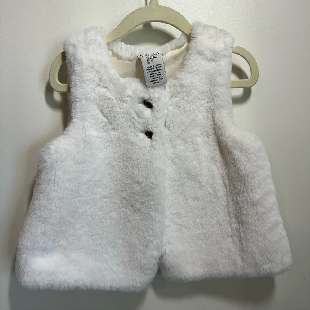 Haute Hippie White Faux Fur Vest Sz 24M